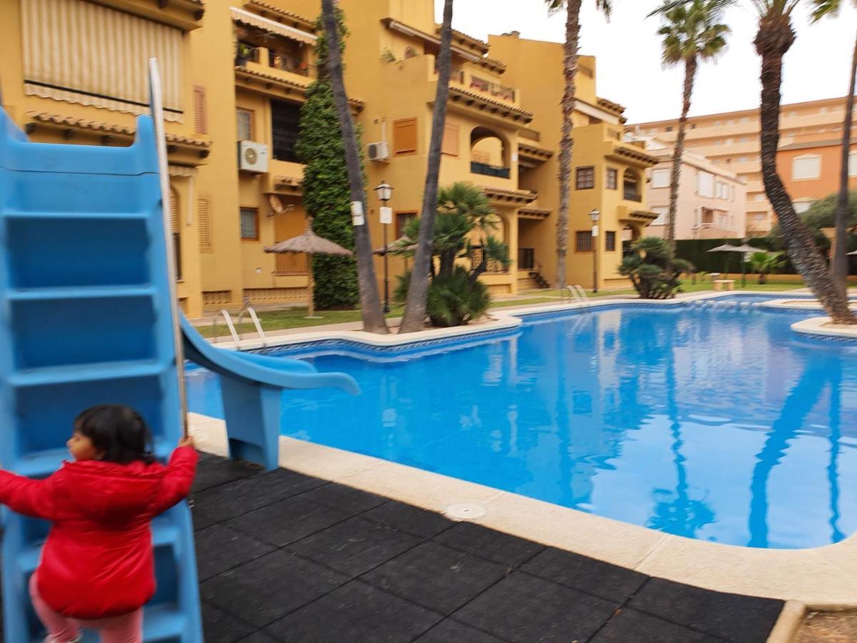 Modern Apartment Near The Beach La Mata  Eksteriør billede